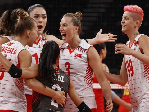 Qardaş ölkə qrup lideri oldu