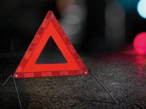 Yolu keçən 70 yaşlı kişini maşın vurdu