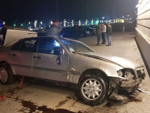 Həftəsonu qəzalarda 6 nəfər ölüb