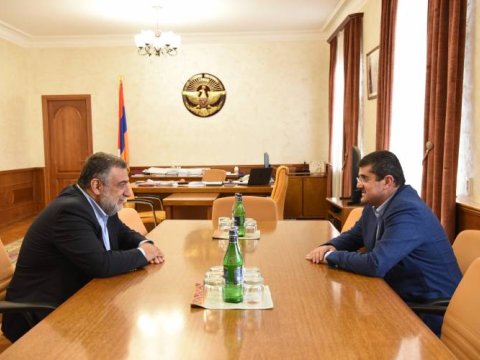 Arayik Rusiyadan Qarabağa köçən milyarderə “vəzifə” verdi