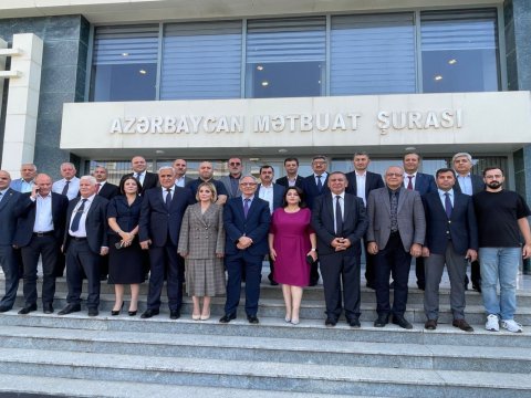 Mətbuat Şurası sədrinin müavinləri seçildi