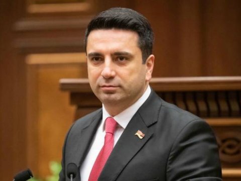“Milyonlarla dollara silah ala bilmirik” – Erməni spiker