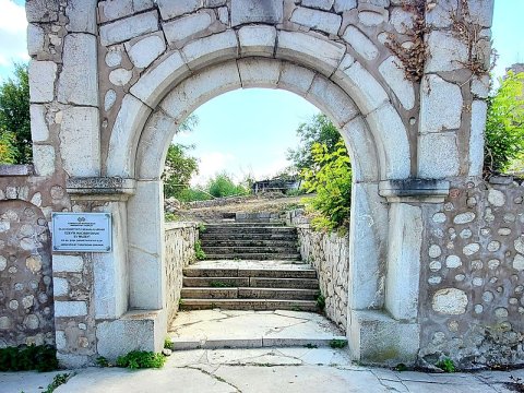 Üzeyir Hacıbəylinin Şuşadakı ev-muzeyi bərpa edilir