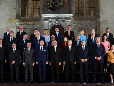 İlham Əliyev Avropa liderlərinin Zirvə Toplantısında - FOTOLAR