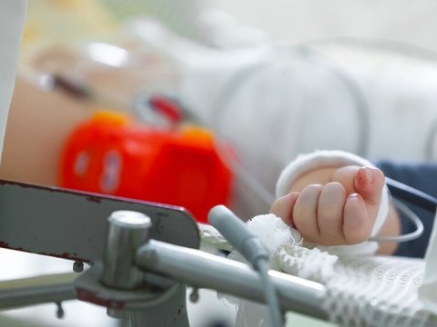 Azyaşlı qəzada ağır yaralandı