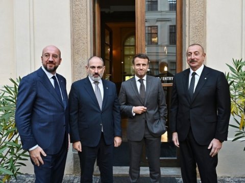 Qərb Paşinyandan ilin sonuna qədər sülh sazişi imzalamağı TƏLƏB EDİR