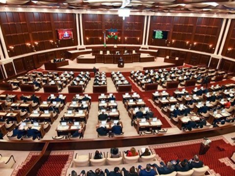 “Ekstradisiya haqqında” layihə müzakirəyə çıxarıldı