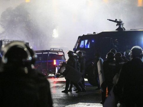 Qazaxlar Putinin səfərinə etiraz etdilər