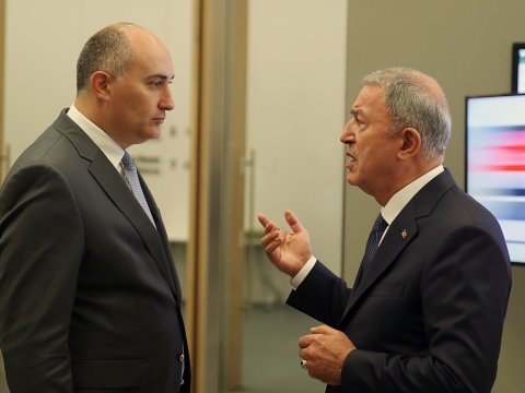 Türkiyə və Gürcüstan müdafiə nazirləri arasında GÖRÜŞ 