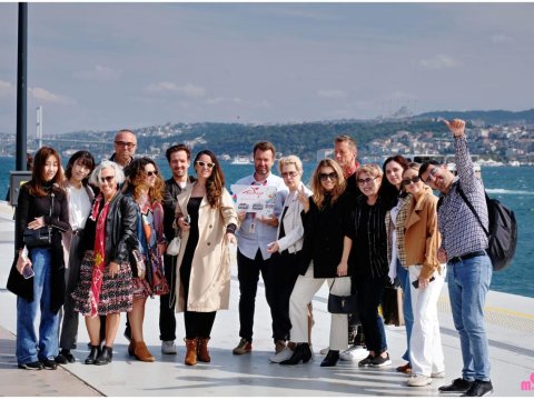 İstanbulda möhtəşəm festival - FOTOLAR