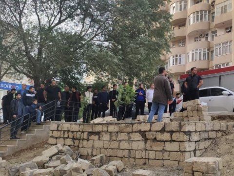 Yasamalda intihara cəhd - Vətəndaş özünü yandırmaq istədi