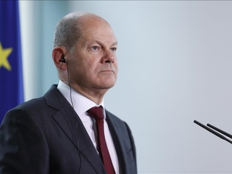 Şolts Avropa İttifaqını islahatlara çağırdı