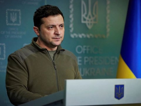 Zelenski əhalini işığa qənaət etməyə ÇAĞIRDI