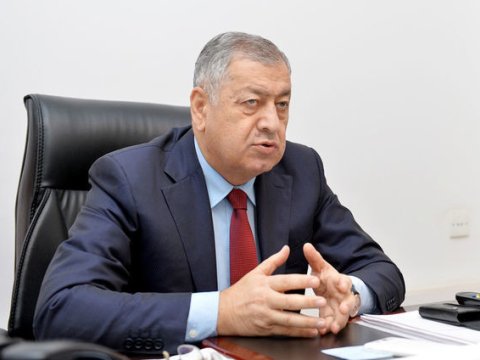 “Vəziyyət o qədər də hamar deyil” - Vahid Əhmədov