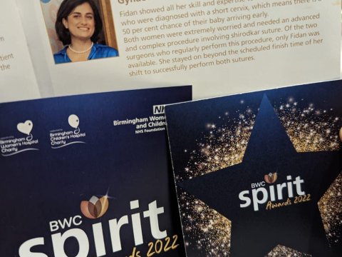 Britaniyada azərbaycanlı həkim mükafatlandırıldı