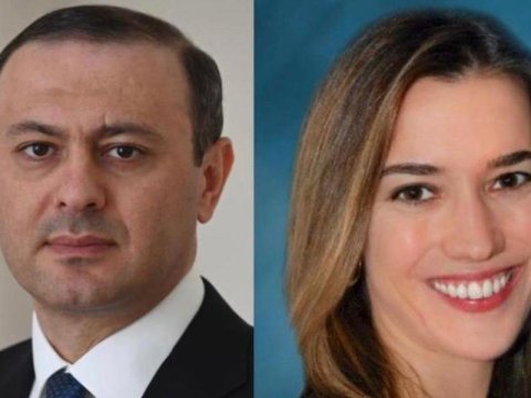 Qriqoryan Baydenin köməkçisi ilə danışıqlar apardı 