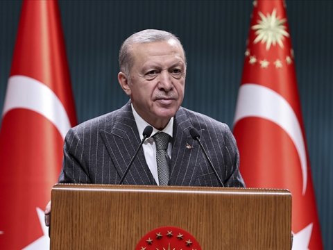 Ərdoğan Britaniya kralı ilə telefonla danışdı 