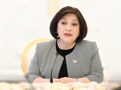 Sahibə Qafarova Səmərqənddə Matviyenko ilə görüşdü