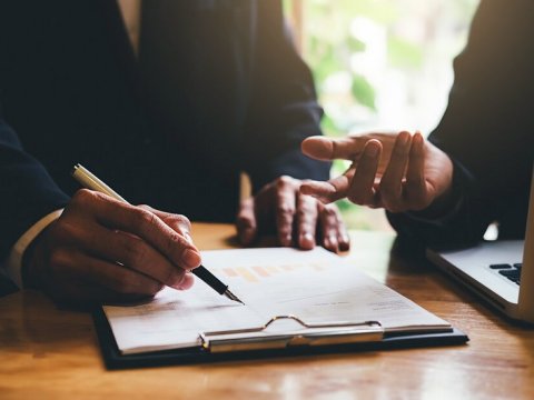 İş adamlarının gözlədiyi qanun - Özəl sektora “yaşıl işıq” yandırılır