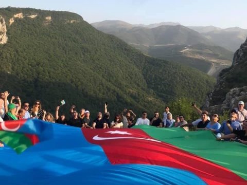 Vahid Azərbaycan xətti - Fərqli ölkələr və diaspor üçün YENİ ÇAĞIRIŞLAR