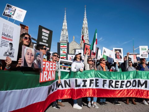 Kanada İrana yeni sanksiyalar tətbiq etdi 