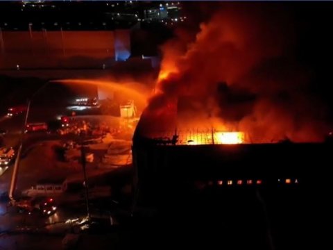 Türkiyədə fabrik YANDI