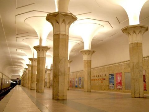 Metronun 3 stansiyasında iş saatı UZADILACAQ
