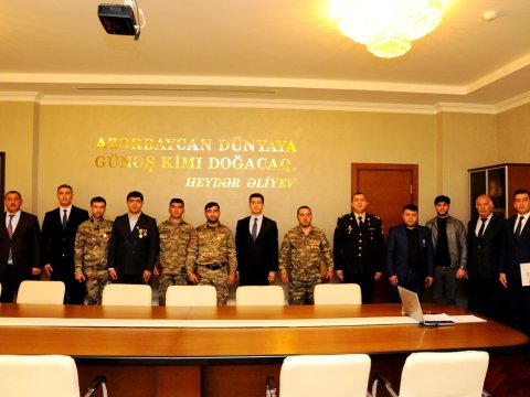 İcra başçısı Vətən müharibəsi iştirakçıları ilə görüşüb - FOTO
