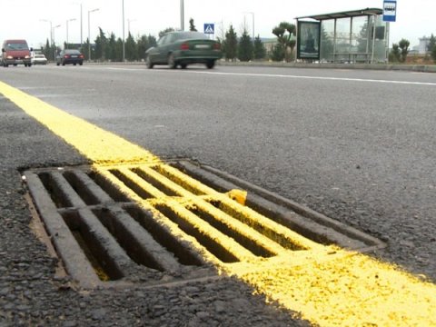 Yağış barmaqlıqlarını oğurlayan şəxs HƏBS OLUNDU