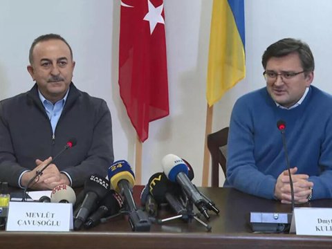 Kuleba və Çavuşoğlu arasında telefon danışığı olub 