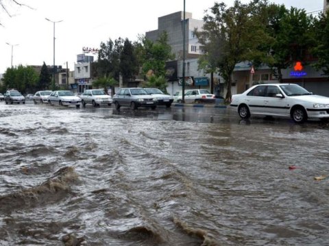 İranın 8 vilayəti sel sularının altında qaldı