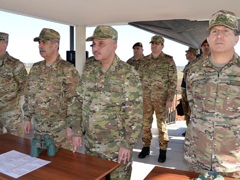 Türkiyəli general XTQ-nin təlimini İZLƏDİ