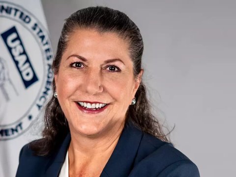 Erin Makki Azərbaycana gəlir