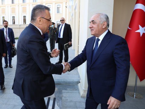 Baş nazir Türkiyənin Vitse-prezidentilə görüşüb