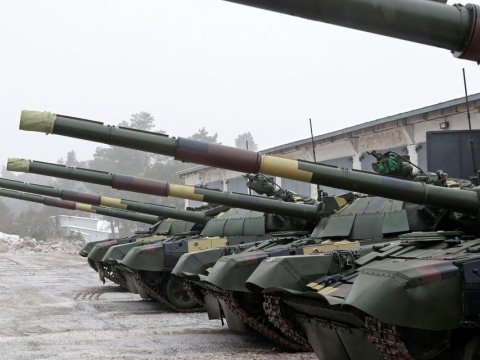 Ukraynaya sovet dövründən qalma tanklar veriləcək 