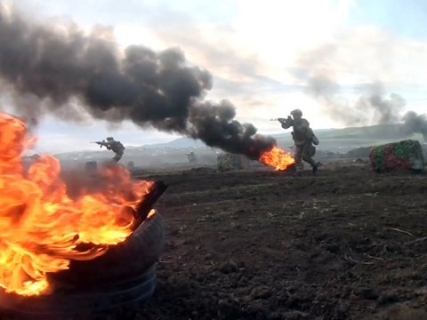 Xüsusi təyinatlılarımız İranla sərhəddə - VİDEO