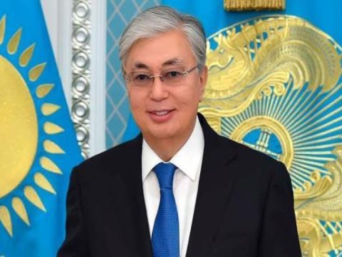 Tokayev özünün səlahiyyətlərini məhdudlaşdırdı