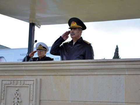 Zakir Həsənov Ordudakı islahatlardan DANIŞDI