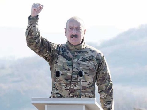 Zəfər haqq yolunda olanlarındır