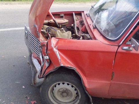 Yevlaxda iki maşın toqquşdu - Yaralılar var