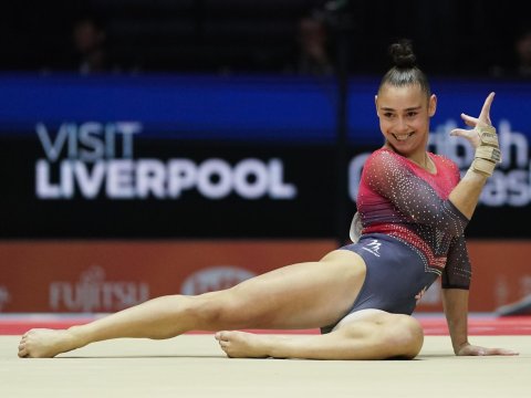 Azərbaycan əsilli gimnast dünya çempionu oldu - VİDEO