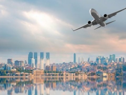 İstanbuldan gələn təyyarə Soçidə qəza enişi etdi