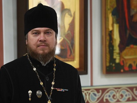 Putin ölən keşişə “Rusiya Qəhrəmanı” adı verdi