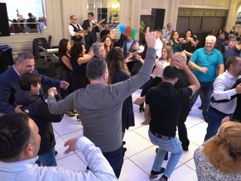 Dünya azərbaycanlıları Zəfər Gününü belə qeyd edib - FOTOLAR