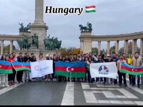 Diaspor gəncləri “Zəfər Yürüşü”nə çıxdılar - FOTOLAR