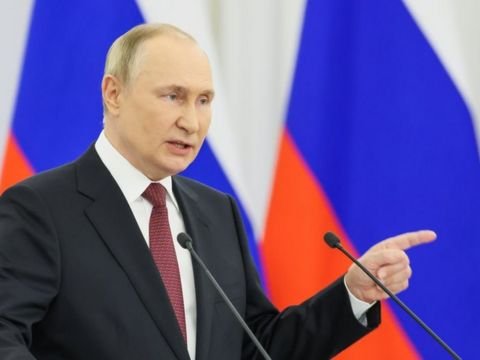 Putin İrəvana gəlir