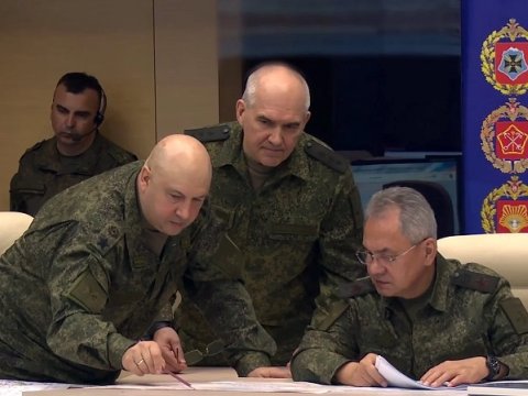 Ruslar Xersondan niyə çəkilir? - Şoyqu generalın təklifinə məcburən “hə” deyib