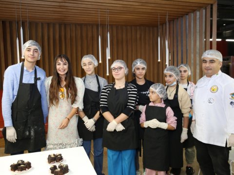 Leyla Əliyeva DOST Mərkəzində - FOTOLAR