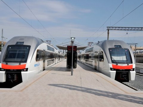 Bakı-Gəncə qatarına onlayn bilet satışı DAYANDIRILIR