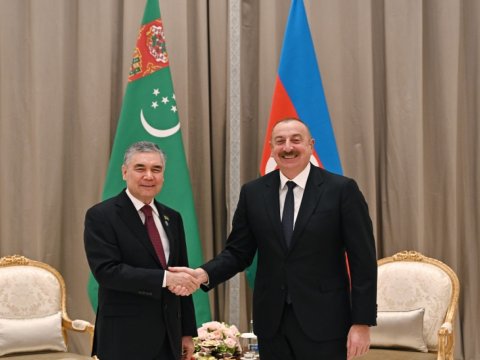 İlham Əliyev Berdiməhəmmədovla görüşüb - YENİLƏNİB 